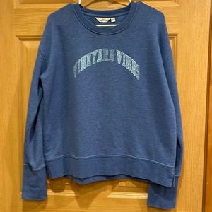 Vineyard Vines Sweatshirt women’s medium